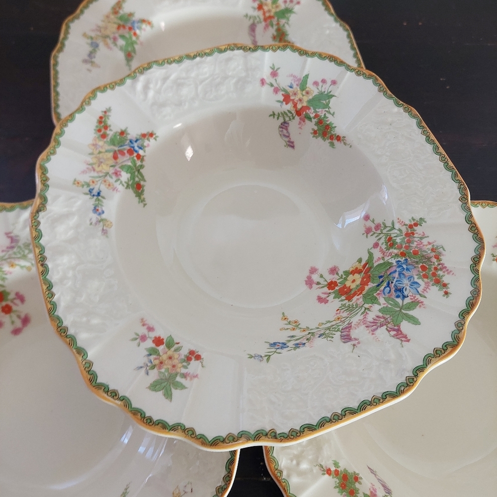 Myott Staffordshire England Devon Square Rimmed Soup Bowl Set (4)